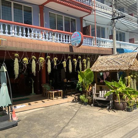 Hotel Ban Por Fai Cha-am Exterior foto