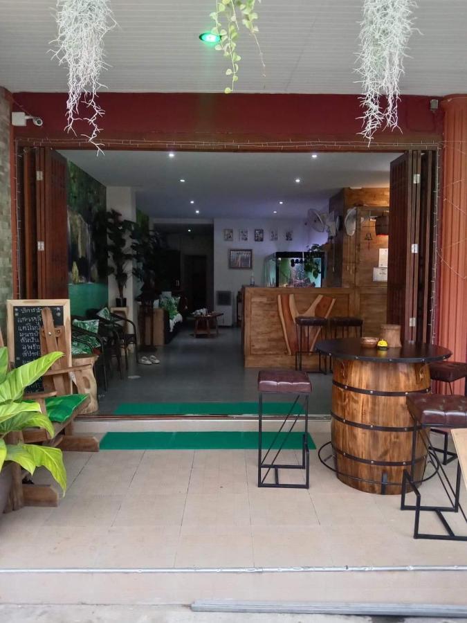 Hotel Ban Por Fai Cha-am Exterior foto